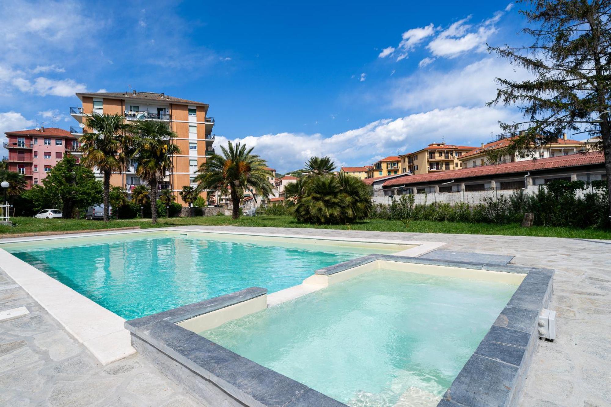 Il Gattino Di Porto - Apt 6 - Monolocale Terrazzo Piscina 因佩里亚 外观 照片